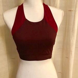 Under Armour sports bra size Meduim!